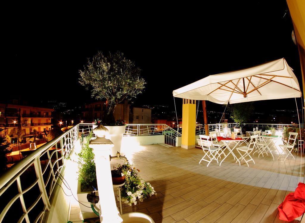 B&B I Fiori Del Mare Agropoli Eksteriør billede