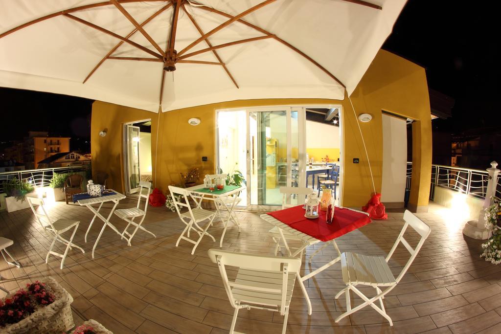 B&B I Fiori Del Mare Agropoli Eksteriør billede