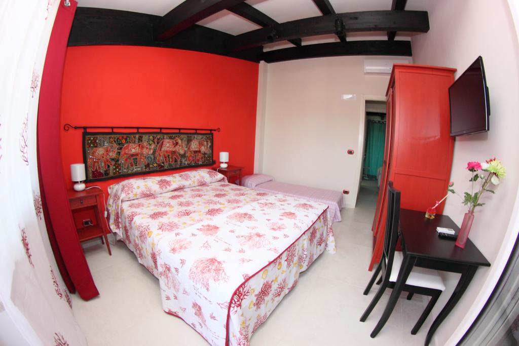 B&B I Fiori Del Mare Agropoli Værelse billede