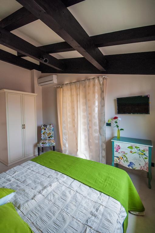B&B I Fiori Del Mare Agropoli Værelse billede